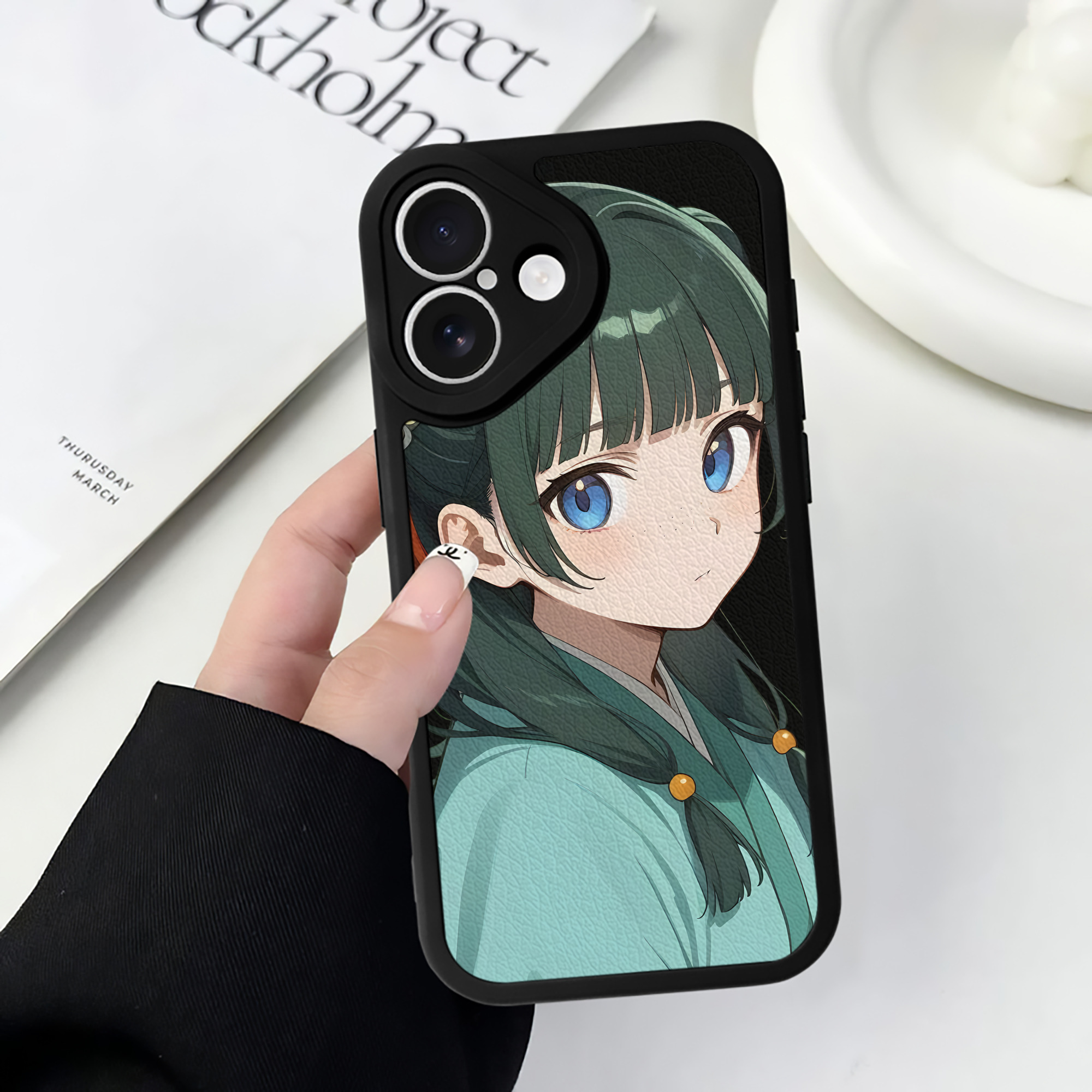 （画像用） 薬屋のひとりごと The Apothecary Diaries 【iPhone 16シリーズ対応】シリコンスマホケース（レザー調） 材質：シリコン